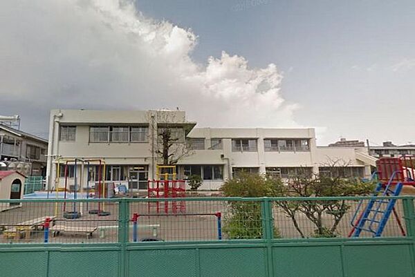 船橋市立本中山保育園 徒歩5分。 370m