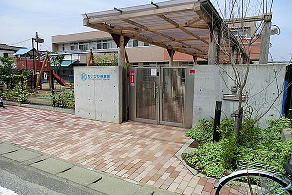 かいづか保育園 徒歩12分。 940m