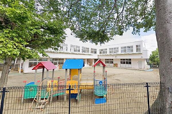 山野幼稚園 徒歩2分。 150m