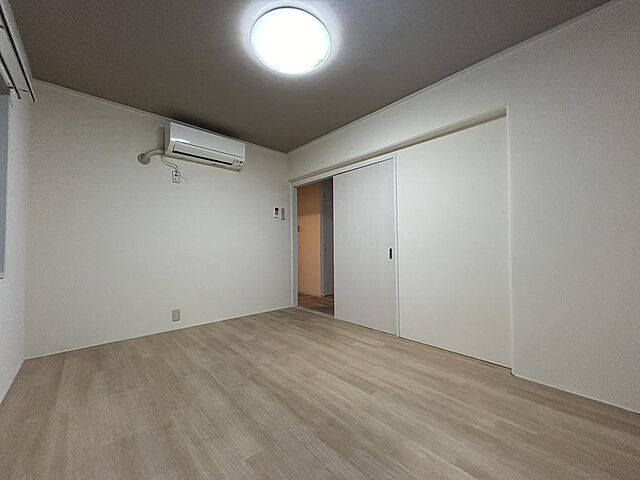 寝室