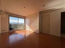 レヴィア北白川 410 4階2LDKのリビング/ダイニング