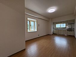 ロイヤルセンタービル小林 206 2階2LDKのリビング/ダイニング