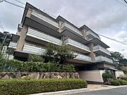 北野白梅町駅より徒歩26分 築19年4ヶ月 5階建の賃貸物件
