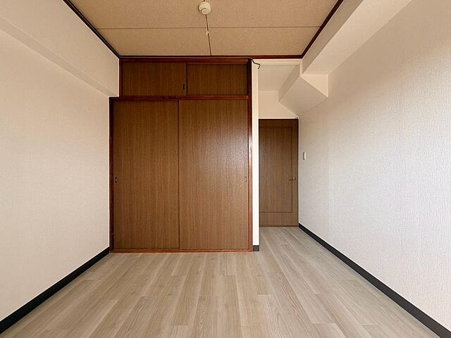 寝室