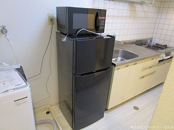 画像12:冷蔵庫、洗濯機、電子レンジ新品です