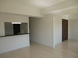 ガーデンパレス THE Yuuki 603 6階2LDKのリビング/ダイニング