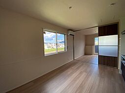 GRAMM六地蔵C棟 3階1LDKのリビング/ダイニング