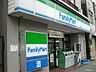 周辺：ファミリーマート 名駅東店（428m）