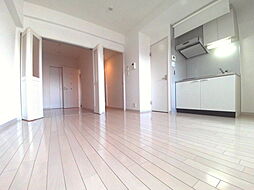 阪神本線 魚崎駅 徒歩5分の賃貸マンション 5階1LDKのリビング/ダイニング