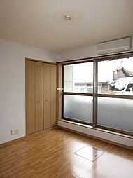 テラッセ　オク 102 1階ワンルームのリビング/ダイニング