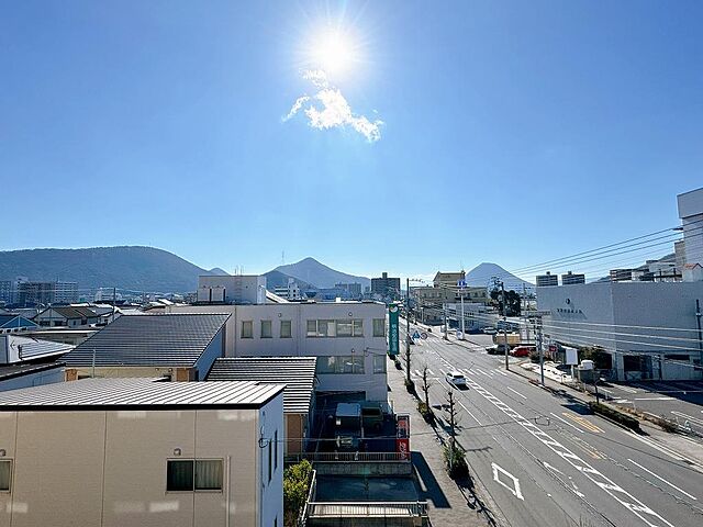 バルコニー 久米町マンション 4階/-