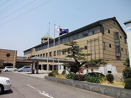 高松市国分寺総合センター：徒歩17分（1310ｍ） 