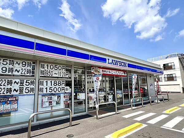 ローソン高松木太町川西店：徒歩3分（170ｍ）