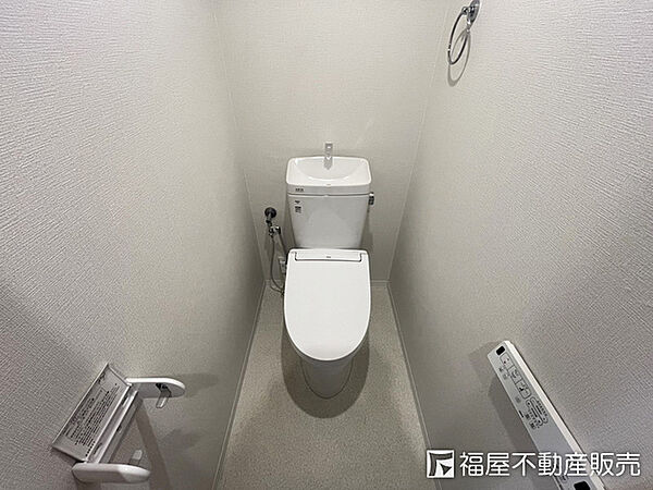 快適な温水洗浄便座付き！