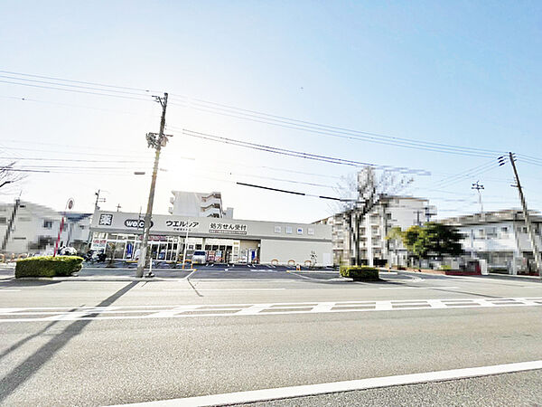 ウエルシア尼崎常光寺店