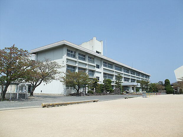 橿原市立真菅北小学校