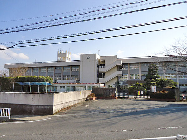 上牧町立上牧小学校