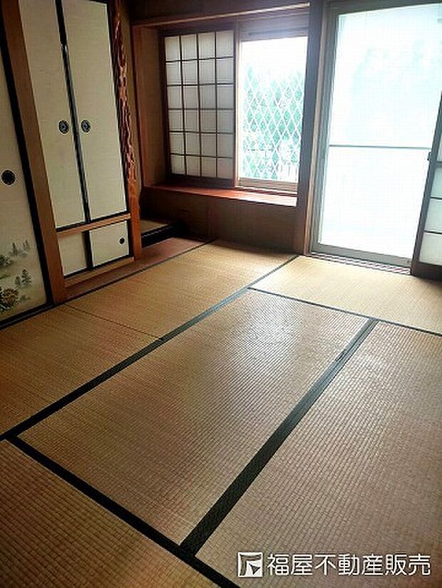 1F8帖の和室です。日本の魅力