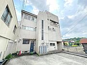 富田林駅より徒歩30分 築48年9ヶ月 3階建の賃貸物件