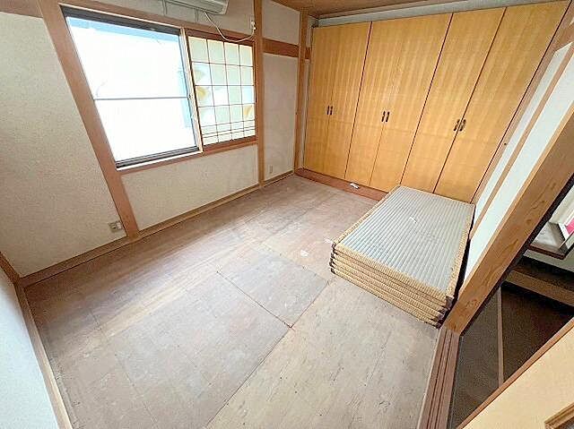 寝室