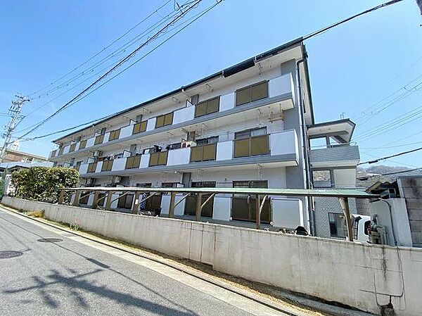 メゾンハピネス ｜大阪府柏原市平野１丁目(賃貸マンション3LDK・3階・54.00㎡)の写真 その3