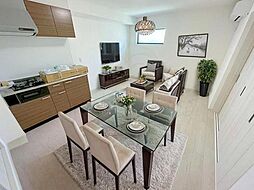 セレニティ法善寺 1階1LDKのリビング/ダイニング