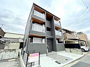 八尾駅より徒歩5分 築1年10ヶ月 3階建の賃貸物件
