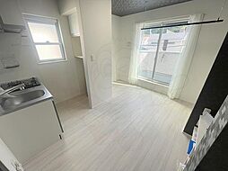 あんしんVieM太平寺13-1025(ガレージハウス) 1階ワンルームのリビング/ダイニング