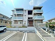 金剛駅より徒歩3分 2階 築2年11ヶ月の賃貸物件