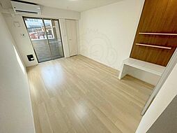 スペチアーレ チンクエ 1階1Kのリビング/ダイニング