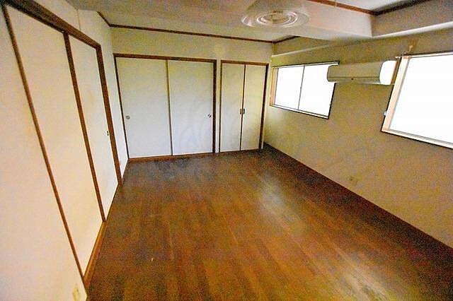 寝室