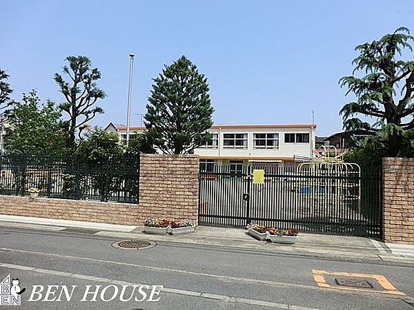 川崎若葉幼稚園 徒歩17分。 1290m