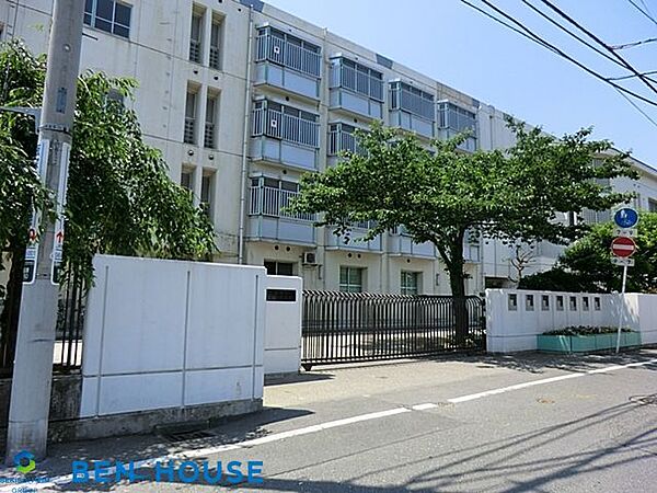 川崎市立南加瀬中学校 徒歩6分。 460m