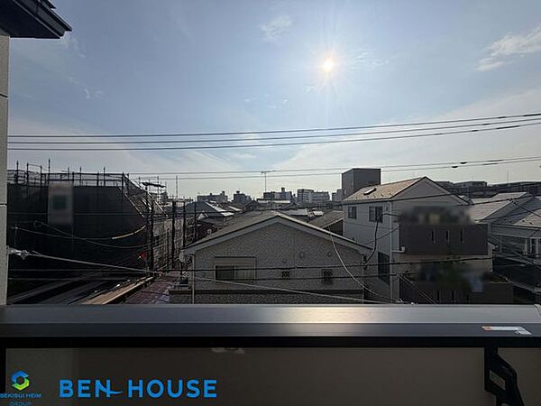 ・全窓、網戸付きで新生活での初期費用を抑えることができます・複層ガラス採用で断熱性を上げるだけでなく結露にも効果がございます・いつでも内覧可能です