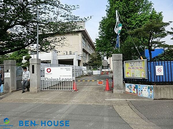 川崎市立旭町小学校 徒歩6分。教育施設が近くに整った、子育て世帯も安心の住環境です。 450m