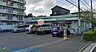 周辺：ファミリーマート港北新吉田店 徒歩6分。時間がない時にさっと寄れて便利なコンビニ。 440m