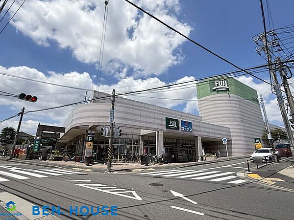 Fuji上野川店 徒歩12分。毎日のお買物に便利な近さです！ 890m