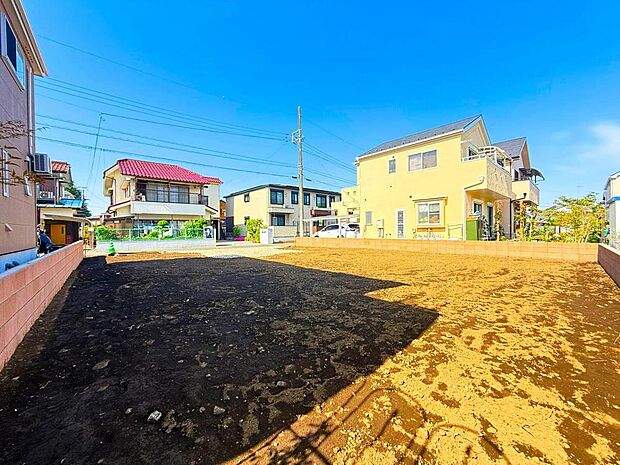 現地にて、実際の日当たりや、周辺の街並み・交通量などをご体感くださいませ。