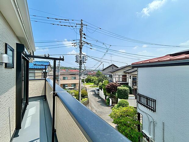 現地からの眺望写真です。街並みの変化や、四季の移ろいを感じることができます。