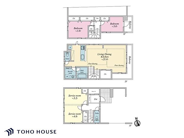 ご家族が集うLDKは2階に設けられており、バルコニーに面した明るい空間です。