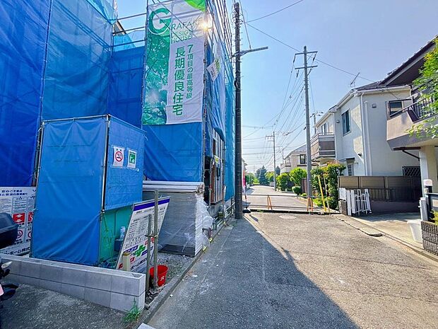 これまでの経験と知識を活かし、お客様に寄り添ったご提案をいたします。お気軽にご相談くださいませ。