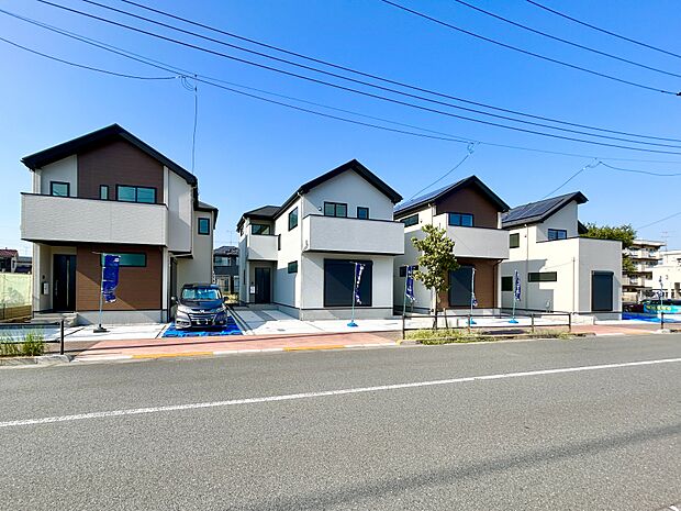 多摩モノレール「上北台」駅まで徒歩11分の立地です。通勤・通学、お出かけに便利です。