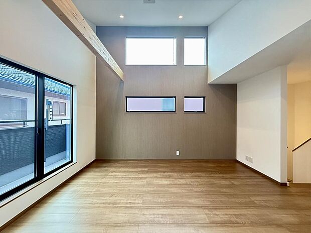 不動産は同じものがありません。少しでも気になったら、まずは本日の販売状況をお問い合わせください。