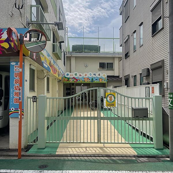 apartment 東京都三鷹市下連雀３丁目
地図を見る