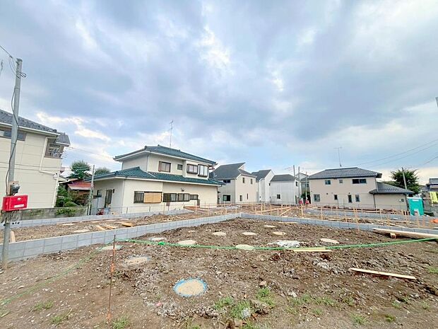 周辺の買い物施設、教育施設などの情報もご案内させていただきます。