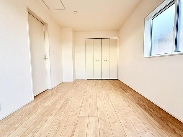 生活スタイルに合わせて、お子様部屋、寝室、テレワーク室など様々な用途で使用できます。