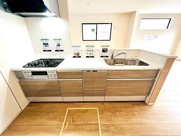 毎日使われるキッチンスペース。家事動線や収納量が理想に合っているか、ご確認ください。