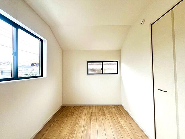 不動産は同じものがありません。少しでも気になったら、まずは本日の販売状況をお問い合わせください。