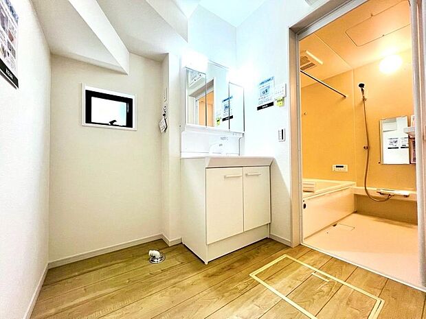 洗面室の収納量や洗面台の仕様など、写真では判らないことはお気軽にお尋ねください。