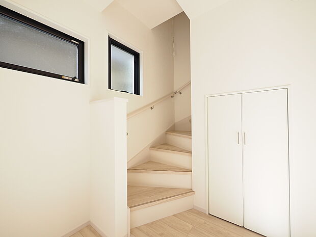 新しい生活をスタートさせたい時期をお伺いし、準備のスケジュールもアドバイスいたします。